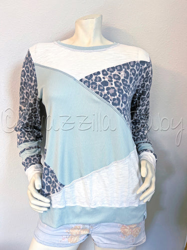 Ladies' XL Colorblocked Sweater